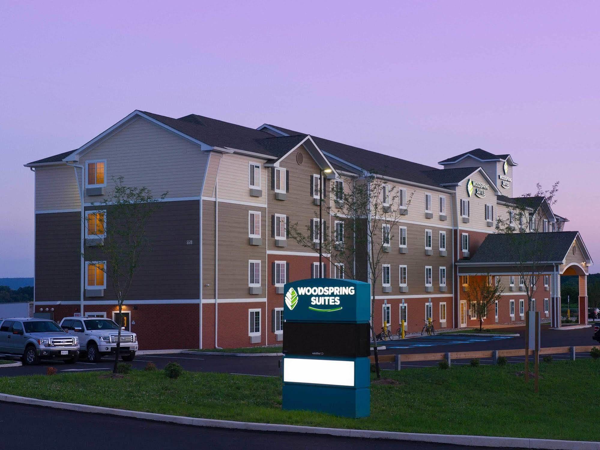 Woodspring Suites Akron Portage Lakes Eksteriør billede
